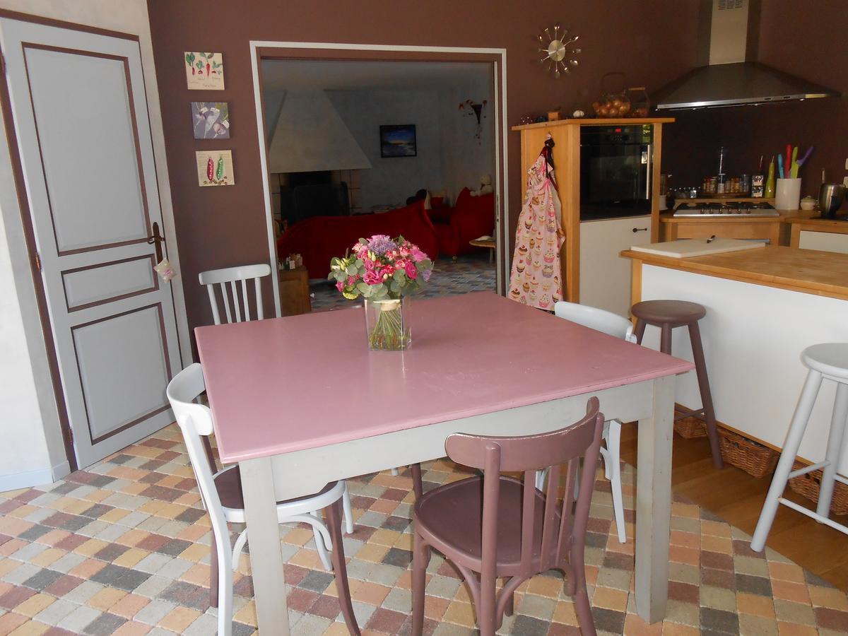 Bed and Breakfast Le Relais Du Grand Logis Civrieux Esterno foto